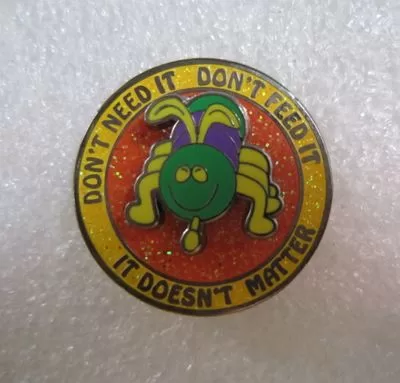 bobble head pin-front picture